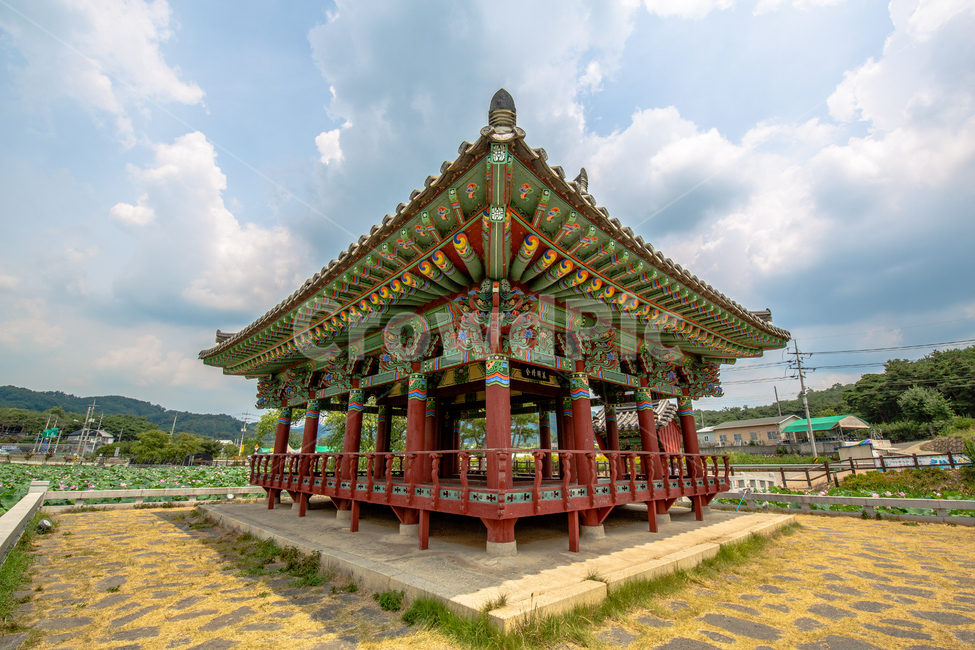 정자,한옥,구름,하늘,파란하늘,한국전통,한국문화,korean traditional,korean culture,건축물,건물외관,exterior,building,structure,architecture,construction