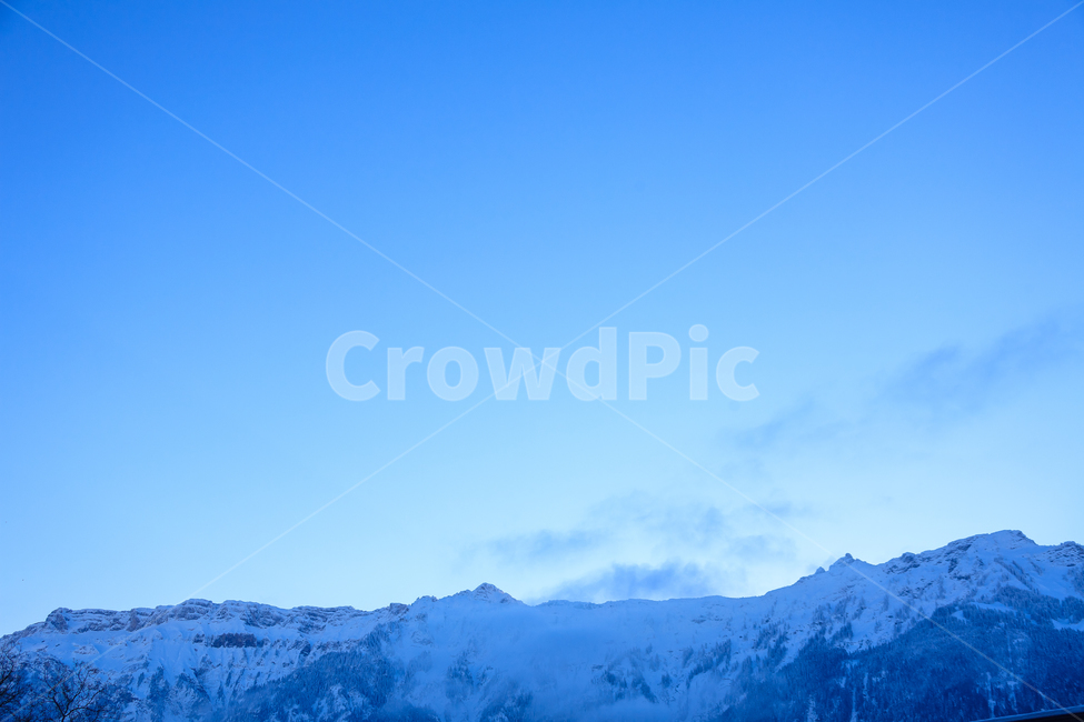 스위스,하늘,겨울,산,눈덮인,눈,숲,겨울,계절,winter,season,자연,풍경,nature,landscape,해외,외국,세계,foreign,oversea,world,세계자연풍경,해외자연풍경,외국자연풍경,world nature landscape,outdoors,옥외,mountain,mountain range,산맥