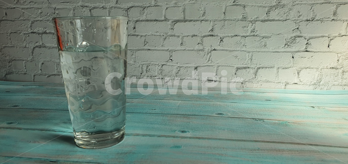 잔,컵,유리컵,유리잔,투명,음료,차,glass,drink,object,cup,background,clean,isolated,white,transparent,empty,clear,crystal,reflection,beverage,water,blank,liquid,single,nobody,tall,shiny,transparency,glassware,design,사물,물건,오브젝트,thing,object,matter
