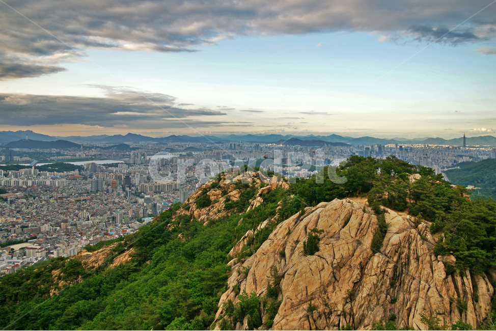 도심풍경,관악산,등산,전망대,봉우리,암석,강남구,잠실,일몰,한국도시풍경,한국도시경관,korea cityscape,landscape,경치,outdoors,옥외,nature,자연,scenery,풍경