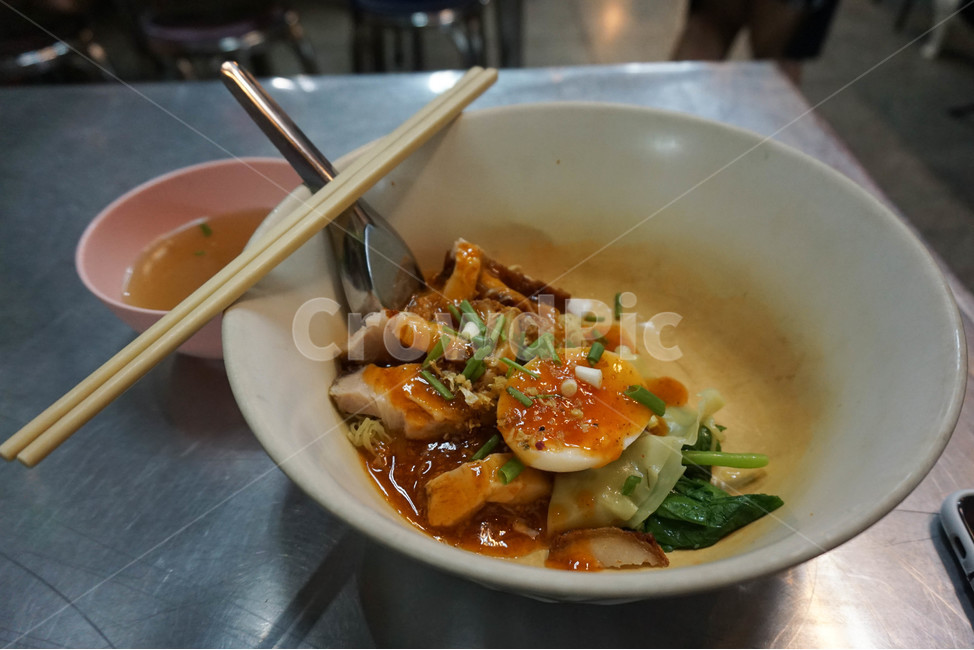 태국음식,타이푸드,쌀국수,비빔쌀국수,thaifood,food,음식,식사,meal,요리,dish,spoon,숟가락,젓가락,noodles,음식,식재료,요리,food,cook,meal,dishes,food reserves