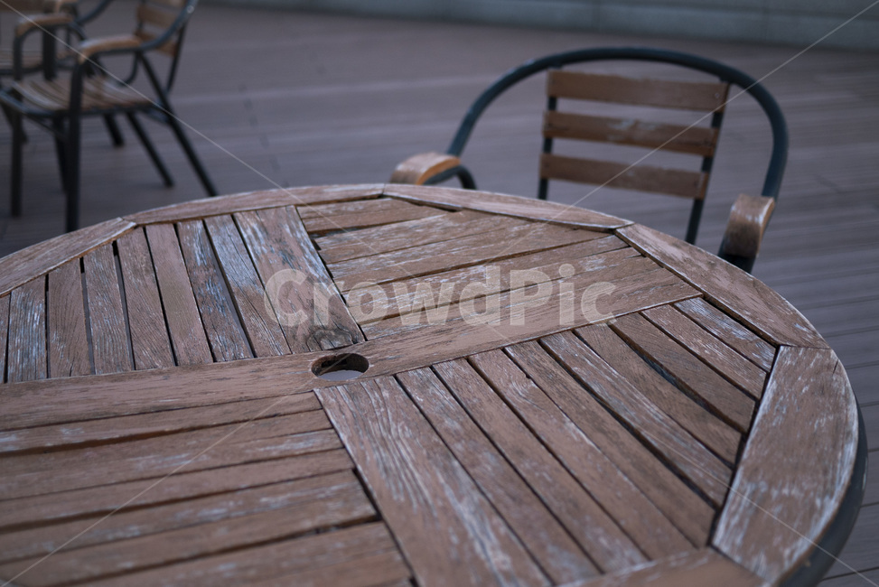 야외테라스,야외카페,카페,야외테이블,테라스,야외,테이블,의자,탁자,table,wood,woodtable,cafe,terrace