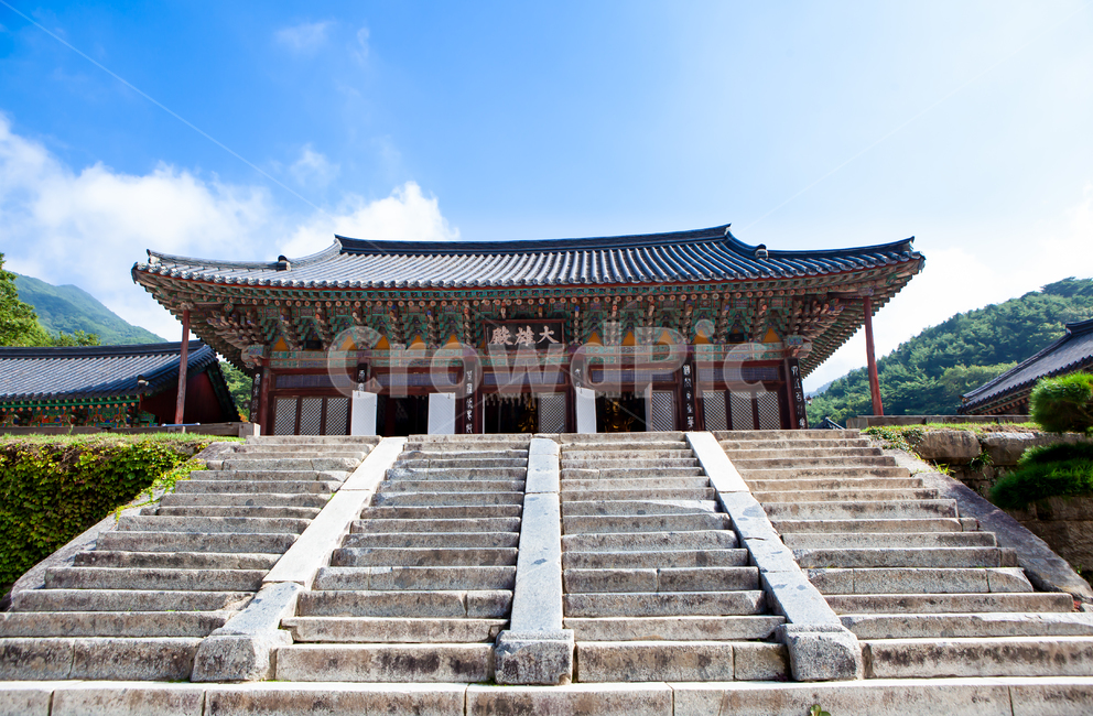 건축,풍경,구례,화엄사,기와,처마,한옥,고찰,절,불교,산,전통,천년고찰,돌계단,계단,문화,유산,유물,유적,돌탑,화강암,종교,목조,목조건물,architecture,건축물,building,건물,temple,한국전통,한국문화,korean traditional,korean culture,종교,신앙,religion,belief,faith,건축물,건물외관,exterior,building,structure,architecture,construction