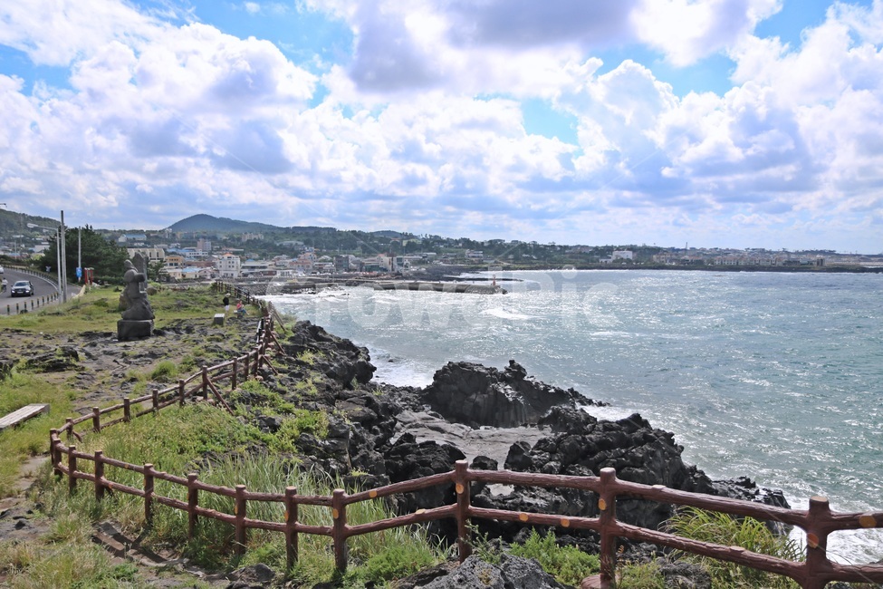 제주도,애월,해안도로,jejuisland,shoreroad,자연,풍경,nature,landscape,제주도,jeju,jeju island,promontory,곶,outdoors,옥외,water,물,ocean,대양,sea,바다