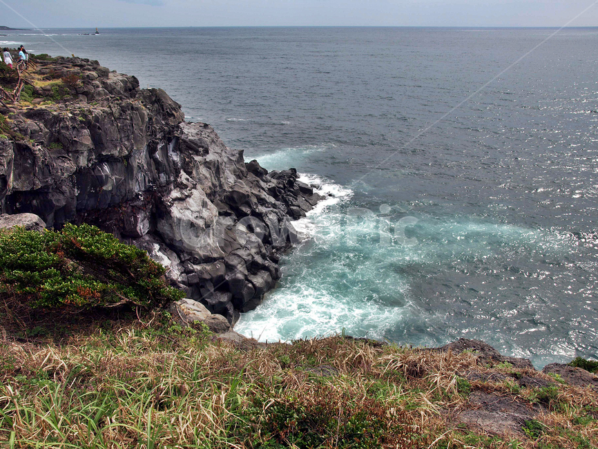 tide,Olle Course 5,ocean,Jeju,Namwon Port,Seogwipo,strangely shaped rocks,Big Eong Scenic Site