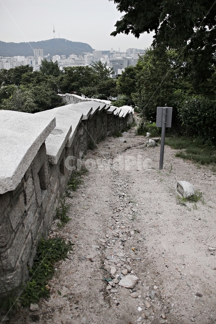 서울,낙산공원,돌담길,nature,landscape,흙길,park,산책로