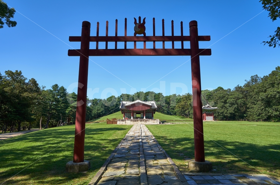 동구릉,세계문화유산,유네스코,왕릉,건축물,문화유산,역사,전통,문화,조선,유적,산책,랜드마크,landmark,tourist attraction,한국전통,한국문화,korean traditional,korean culture
