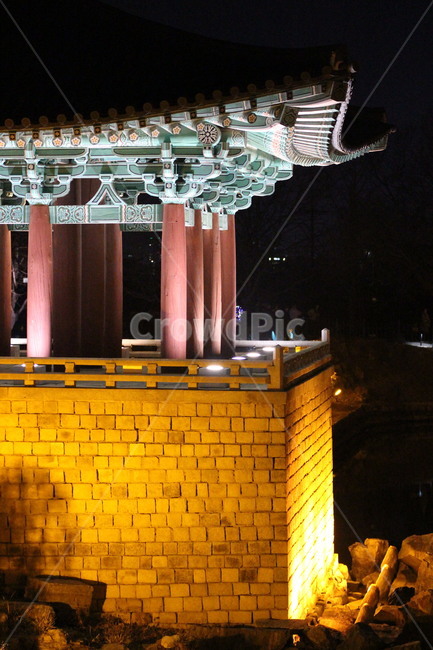 동궁과월지,안압지,경주,문화재,한옥,풍경,한국문화,랜드마크,한국전통,문화유산,night,nightscape,landscape,landmark,koreantraditional,koreanculture,연못,자연,건축물,한국전통건축물,전통,야경,밤,한국명소,한국랜드마크,야경,밤,풍경,nightscape,night,landscape,한국전통,한국문화,korean traditional,korean culture,건축물,건물외관,exterior,building,structure,architecture,construction