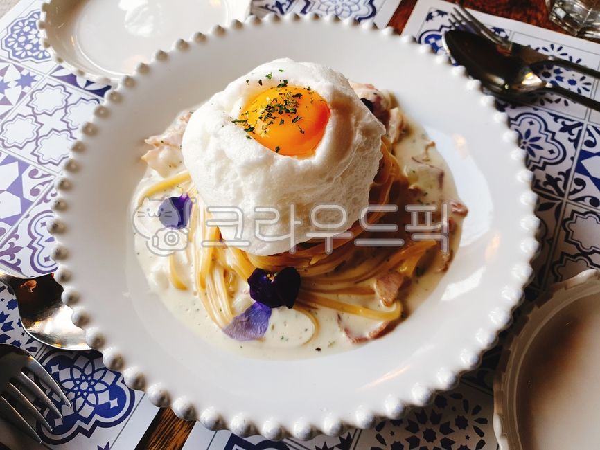 파스타,구름파스타,크림파스타,크림스파게티,반숙스파게티,반숙파스타