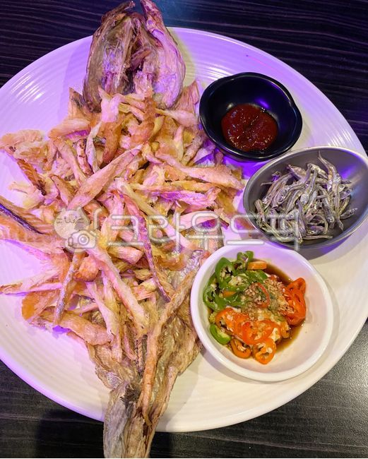 Beer snacks,snack,Grilled pollack,Dried pollack,Muktae,Grilled anchovies