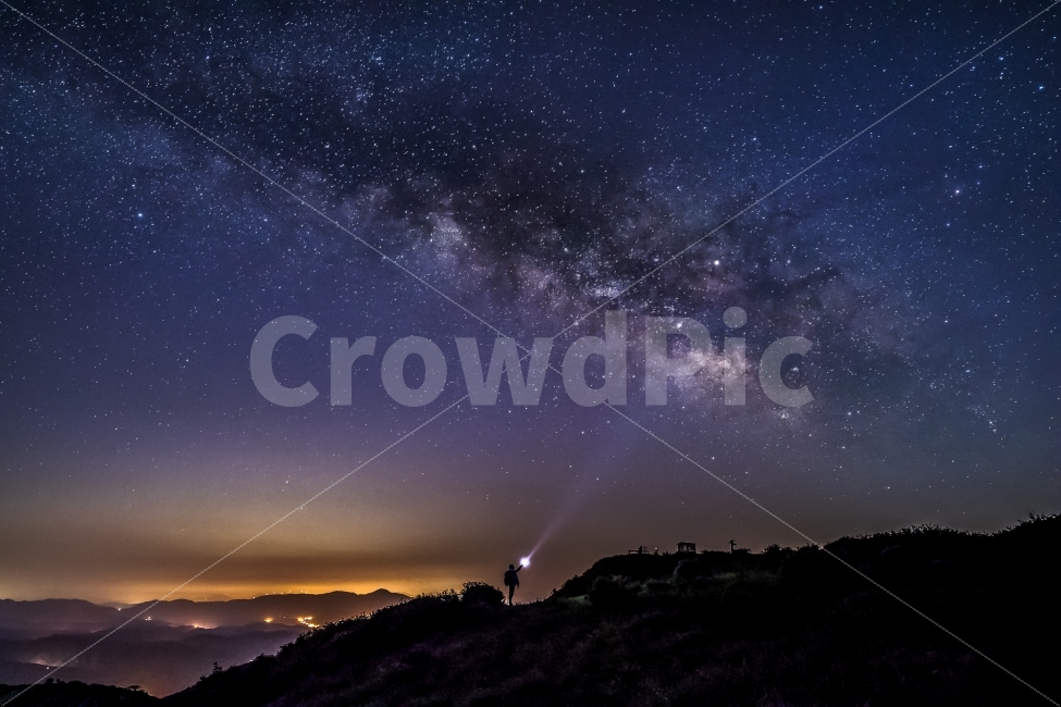 자연,풍경,별,은하수,실루엣,하늘,미리내,nature,landscape,sky,star,milkyway,galaxy,야경,밤,풍경,nightscape,night,landscape,사람,인물,인간,human,person,인물실루엣,사람실루엣,character silhouette,human silhouette,outdoors,옥외