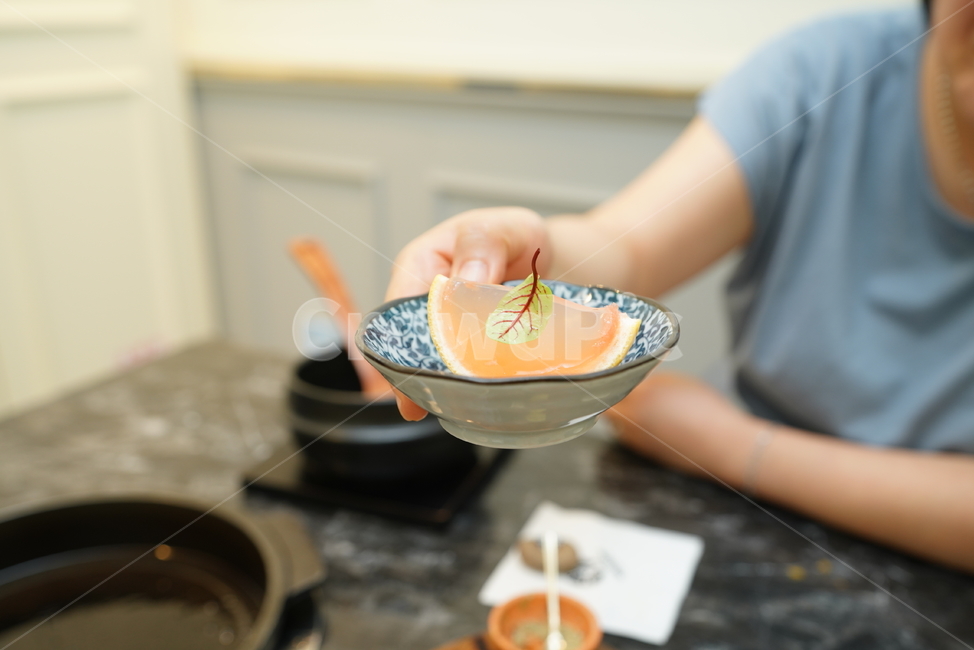 푸딩,디저트,후식,먹거리,음식,접시,푸드,food