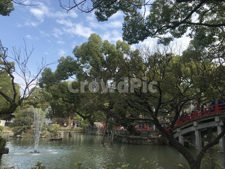 다자이후텐만구,다자이후,후쿠오카,후쿠오카근교,연못,맑은날,분수,일본