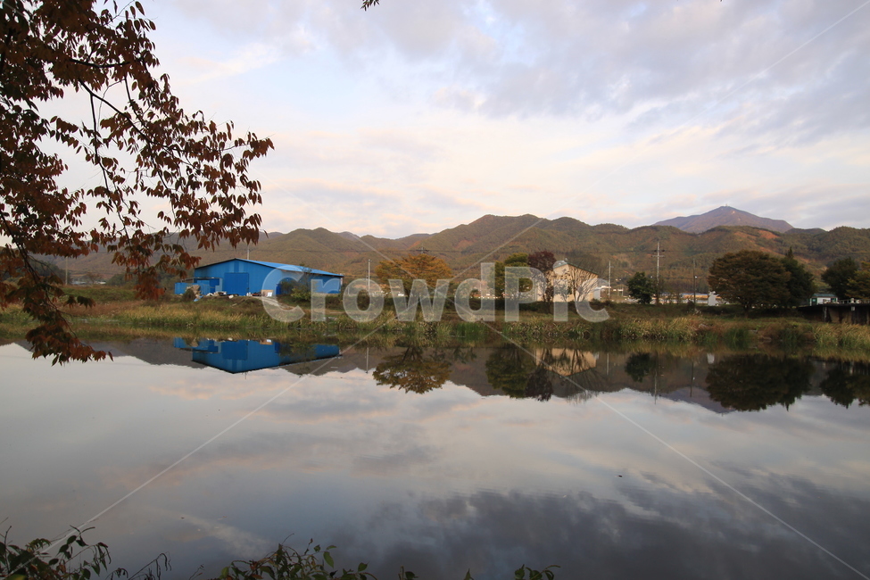 화순,둔동마을,파란색,건물,반영,호수,자연풍경,나무,자연,풍경,nature,landscape,water,물,outdoors,옥외,lake