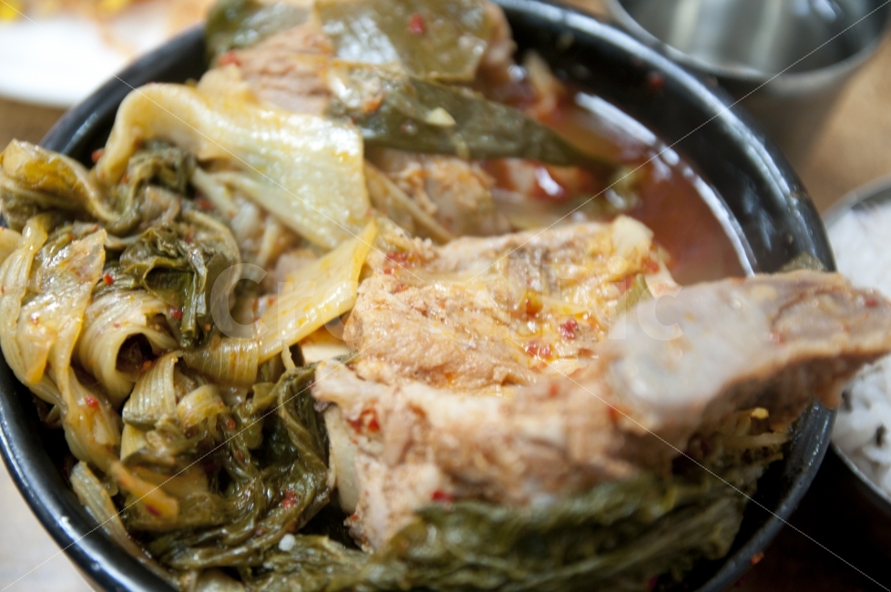 뼈해장국,감자탕,해장국,국밥,한식,음식,식재료,요리,food,cook,meal,dishes,food reserves,육류,고기,meat,한식,한국음식,한국요리,korean food,korean dishes,korean meal,korean cook