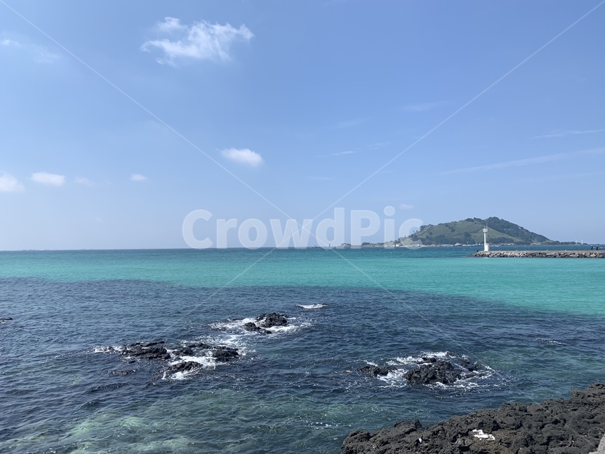 제주,제주도,비양도,바다,파도,구름,힐링,배경,배경화면,자연,풍경,nature,landscape,outdoors,옥외,land,땅,ocean,대양,sea,water,물,promontory,곶,shoreline,해안선