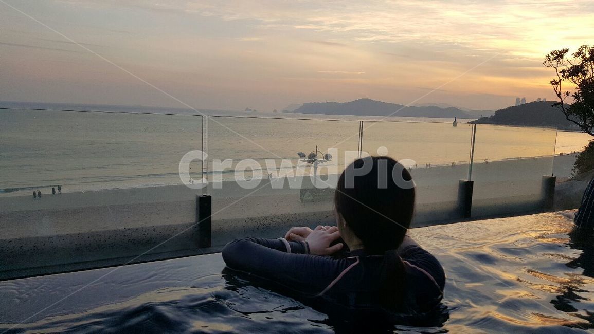 휴가,휴식,여유,바다보며수영,노을