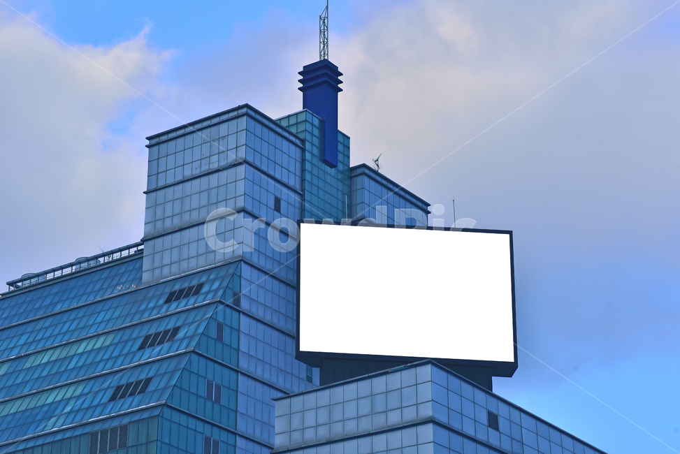commercial,electronics,sign,screen,sign board,building,Mockup image,projection screen,emptied,billboard,Nighttime,outer wall,empty place,background,projectionscreen,frame,signboard,information board,blank,outdoor billboard,Post an advertisement,Electronic
