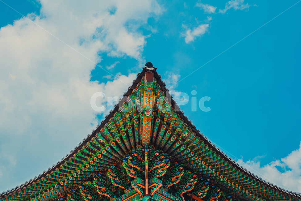 temple,architecture,건축물,건물,절,사찰,하늘,구름,sky,cloud,나무,tree,풍경,절풍경,기와,지붕,기와지붕