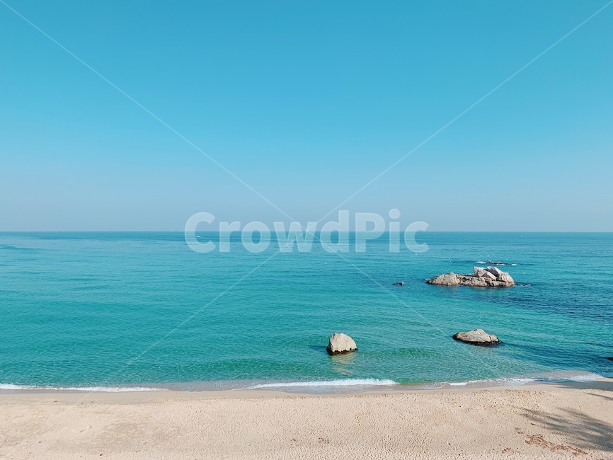 바다,물,하늘,돌,흙,모래,바위,자연,풍경,nature,landscape,shoreline,해안선,water,ocean,대양,outdoors,옥외,sea,land,땅,coast,연안,beach,바닷가