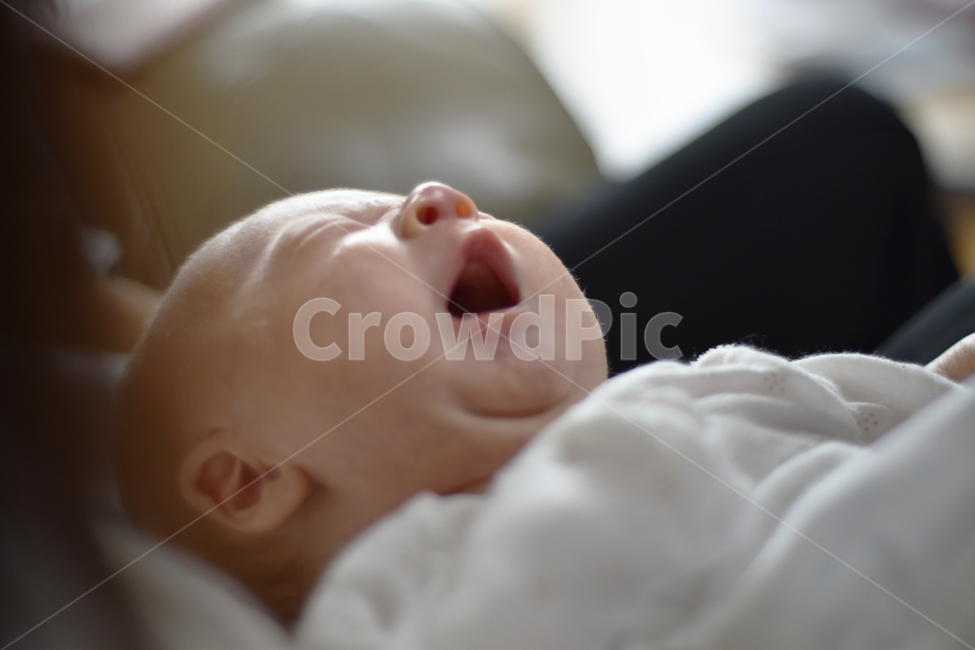 human,인간,baby,아가,person,사람,신생아,하품,사람,인물,인간,human,person,영유아,아기,애기,아이,infants,baby