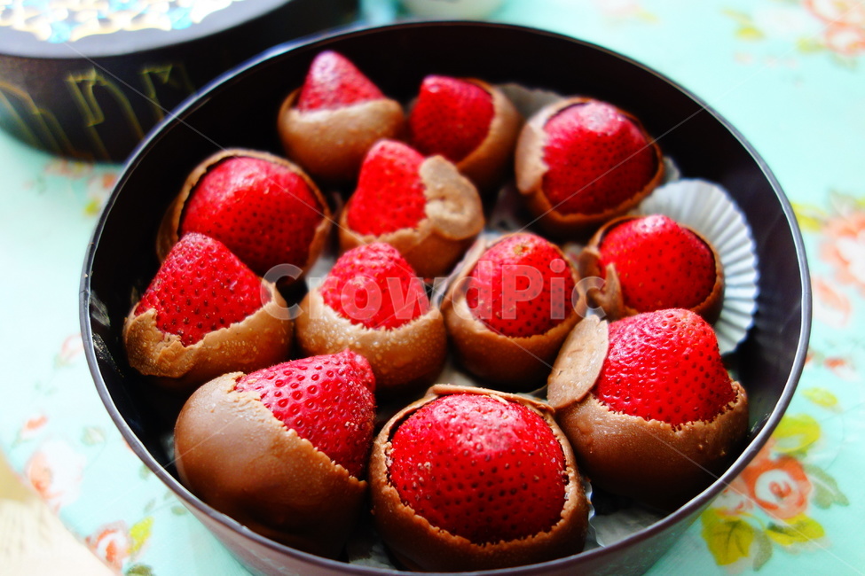 딸기,초콜릿,수제디저트,선물,해외디저트,음식,식재료,요리,food,cook,meal,dishes,food reserves,디저트,간식,후식,dessert,snack