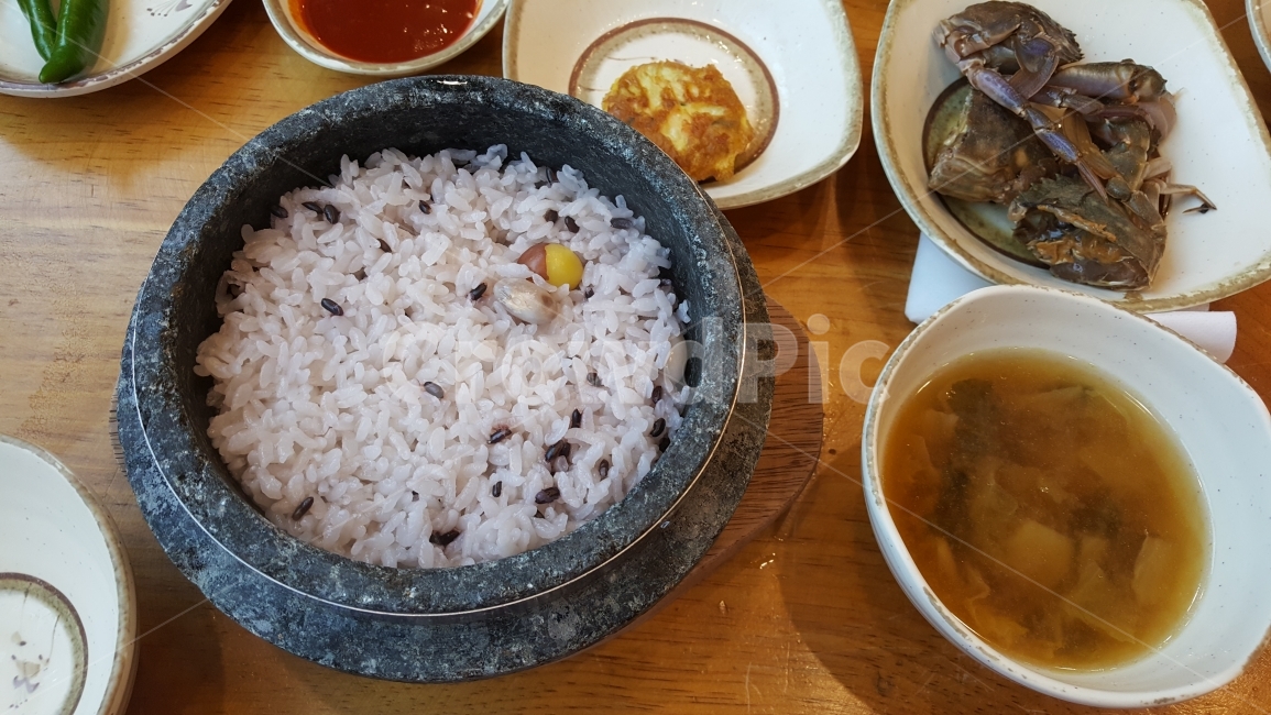 한식,밥,돌솥밥,점심,메뉴,음식,식재료,요리,food,cook,meal,dishes,food reserves,한식,한국음식,한국요리,korean food,korean dishes,korean meal,korean cook