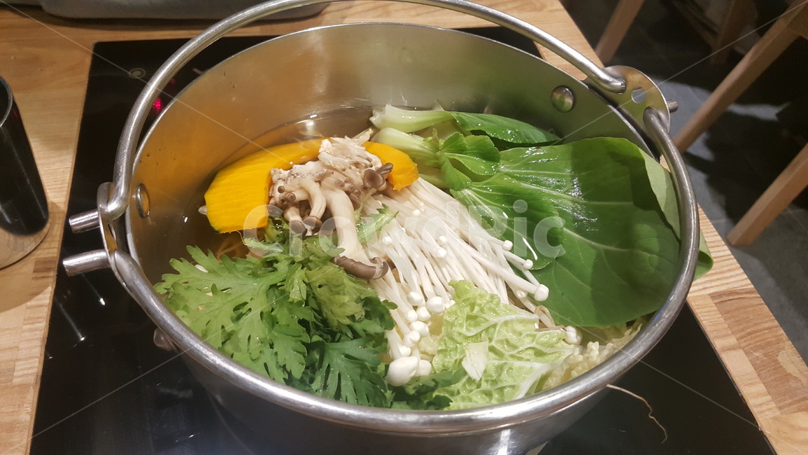 샤브샤브,음식,따뜻한음식,야채,채소,소고기,샤브,음식,식재료,요리,food,cook,meal,dishes,food reserves