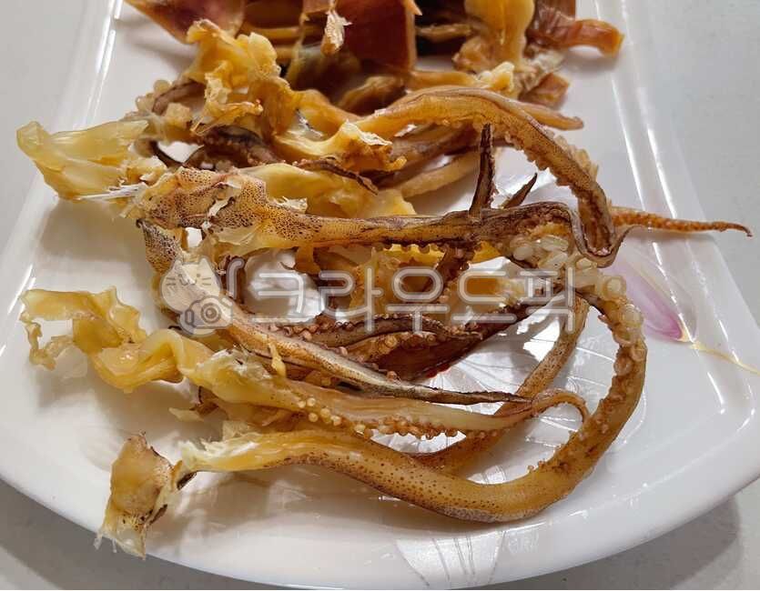 Beer snacks,Drink snacks,dry snacks,snack,dried squid,Grilled squid,Beef bowl,food,dried fish,squid legs,calamari,roast