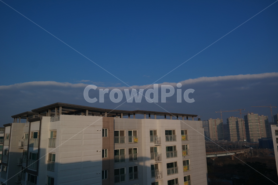 구름,하늘,단지,마을,푸른하늘,파도,도시,풍경,city,landscape,한국도시풍경,한국도시경관,korea cityscape,building,건물,시티,high rise,고층 건물,town,urban,어반,apartment building,아파트