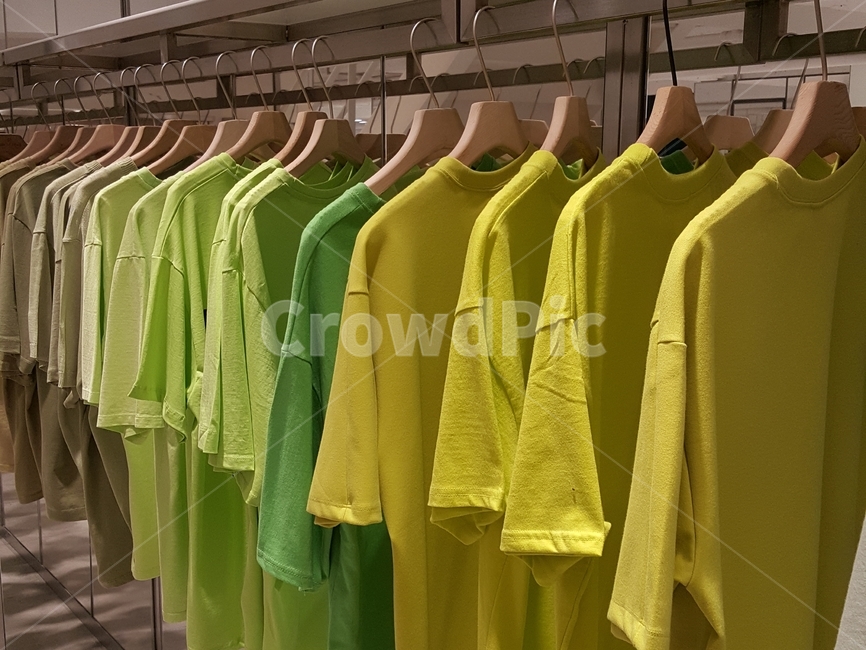 clothing,의류,apparel,의복,색감,티셔츠,컬러,color,indoors,실내