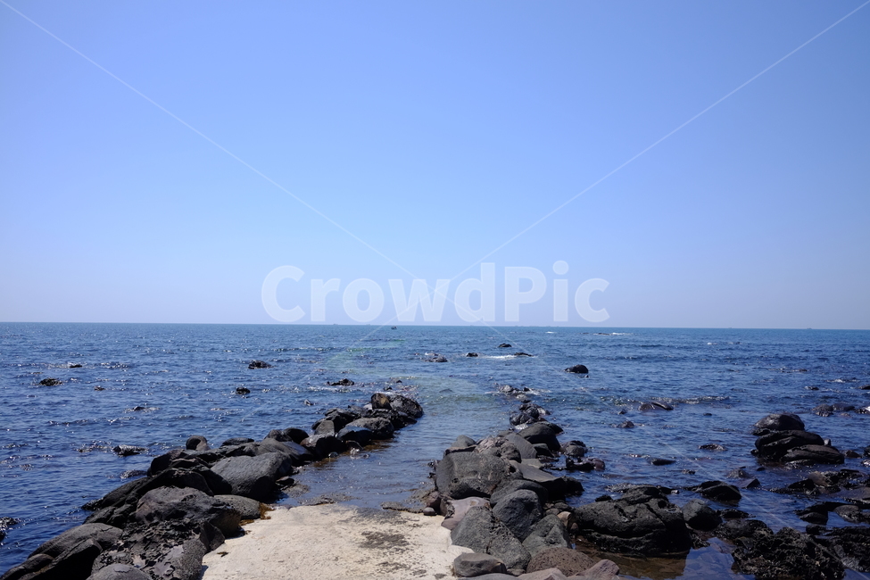 바다,하늘,바위,돌,제주,가파도,자연,풍경,맑음,쾌청,자연,풍경,nature,landscape,한국자연풍경,한국자연경관,korea nature landscape,제주도,jeju,jeju island,promontory,곶