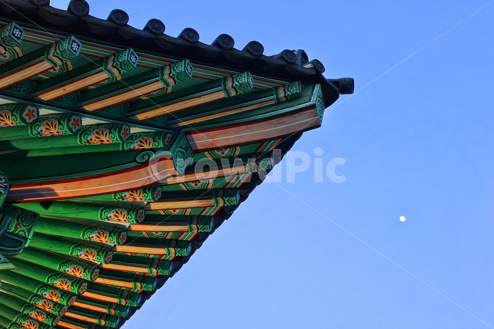 색감,시선,풍경,달,한옥,처마,한국전통,한국문화,korean traditional,korean culture,건축물,건물외관,exterior,building,structure,architecture,construction