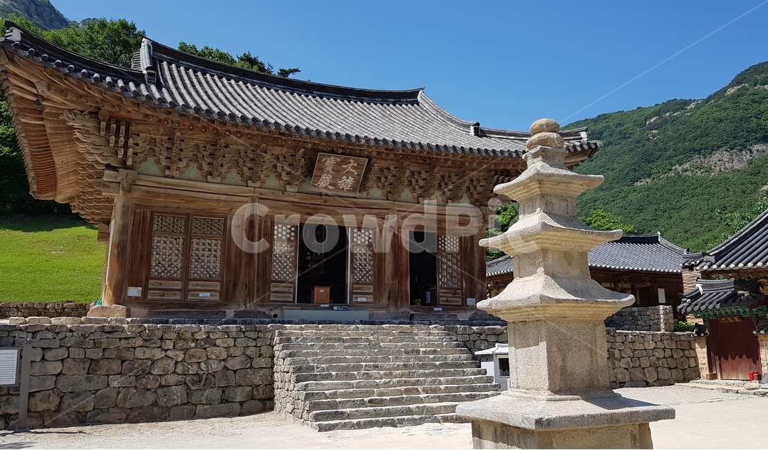 3층석탑,절,날씨,구도,파란하늘,한국전통,한국문화,korean traditional,korean culture,건축물,건물외관,exterior,building,structure,architecture,construction