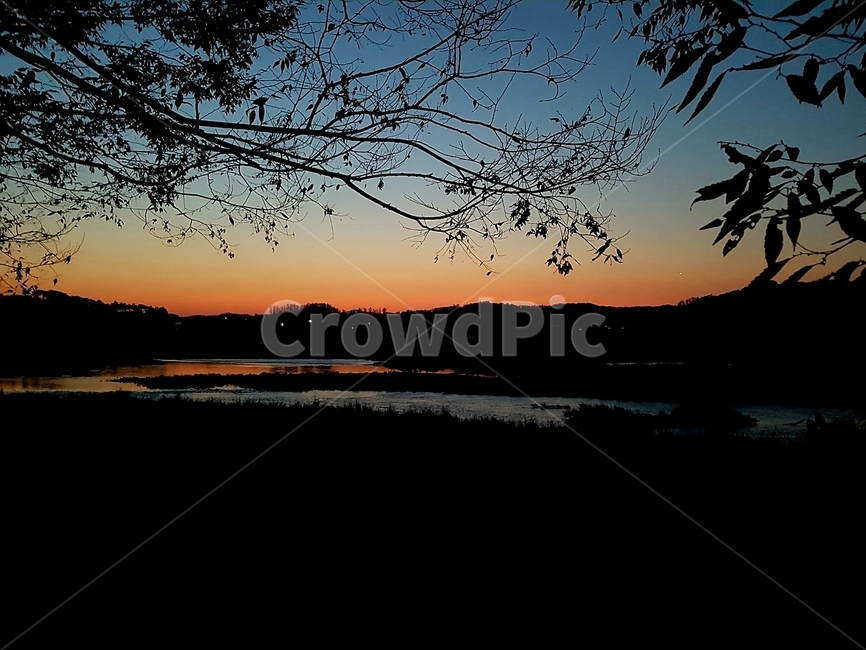 붉은하늘,일몰,황혼,하늘,dawn,새벽,자연,outdoors,자연,풍경,nature,landscape,옥외,sunset,red sky,붉은 하늘,sky,dusk