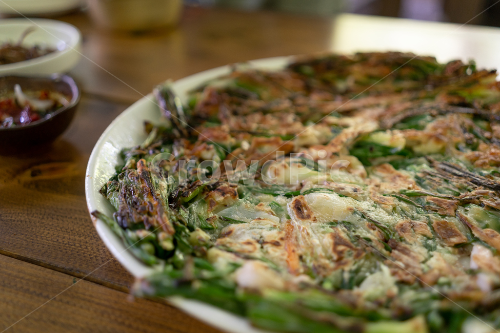 음식,파전,부침개,막걸리,안주,요리,식사,food