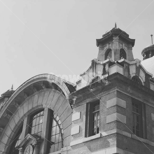 인테리어,모던한,모던,오브제,내부,카페,디자인,기하학,building,건물,architecture,건축물,arch,아치,arched,아치형,아늑한,대리석,돌,기둥,흑백,모노톤,monochrome,black and white,건축물,건물외관,exterior,building,structure,architecture,construction
