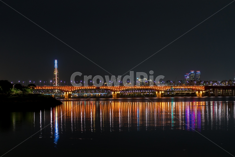 성수대교,한강,서울,야경,롯데타워,불빛,야경,밤,풍경,nightscape,night,landscape,도시,city,한국도시풍경,한국도시경관,korea cityscape,랜드마크,landmark,tourist attraction,한국랜드마크,한국관광지,한국명소,korea landmark,korea tourist attraction,building,건물,architecture,건축물