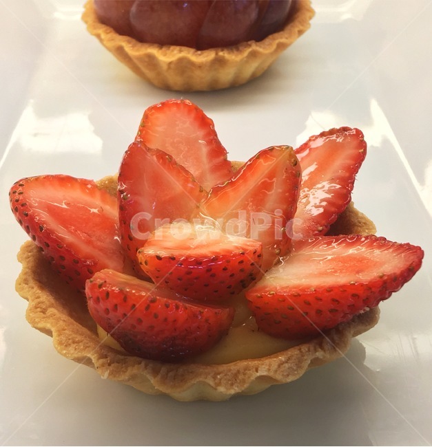 fruit,과일,food,음식,딸기,식물,bread,빵,타르트