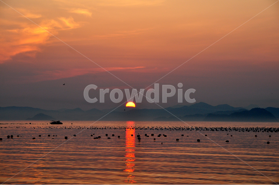 일출,일몰,바다,태양,새해,섬,소망,자연,풍경,nature,landscape,한국자연풍경,한국자연경관,korea nature landscape,outdoors,옥외,red sky,붉은 하늘,dawn,새벽,sunset,sky,하늘,dusk,황혼