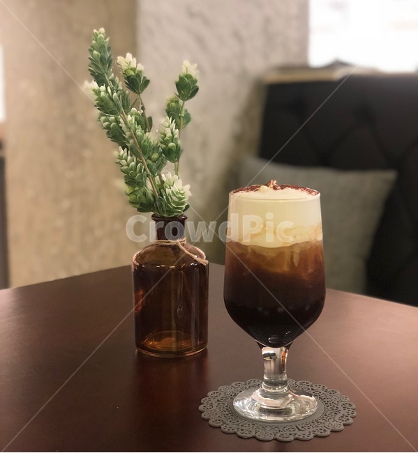 아이슈페너,커피,카페,식물,감성가진,휴식,coffee,cafe,힐링
