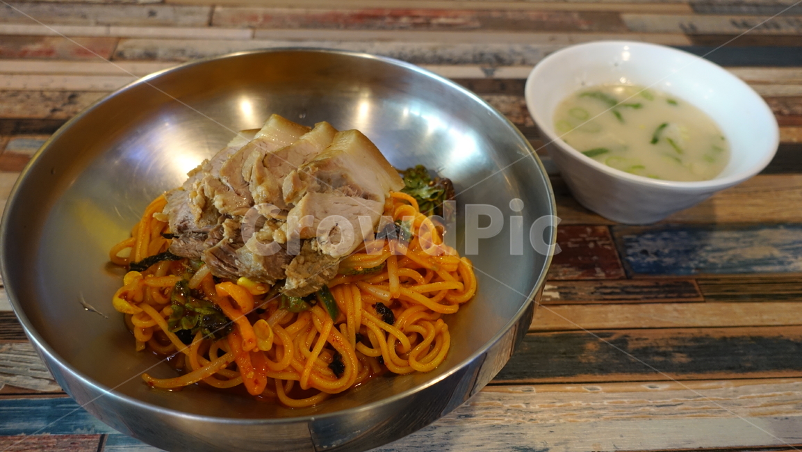 제주도음식,음식,food,meal,dish,식사,국수,noodle,수육,해장국,선지,양지,내장,시레기
