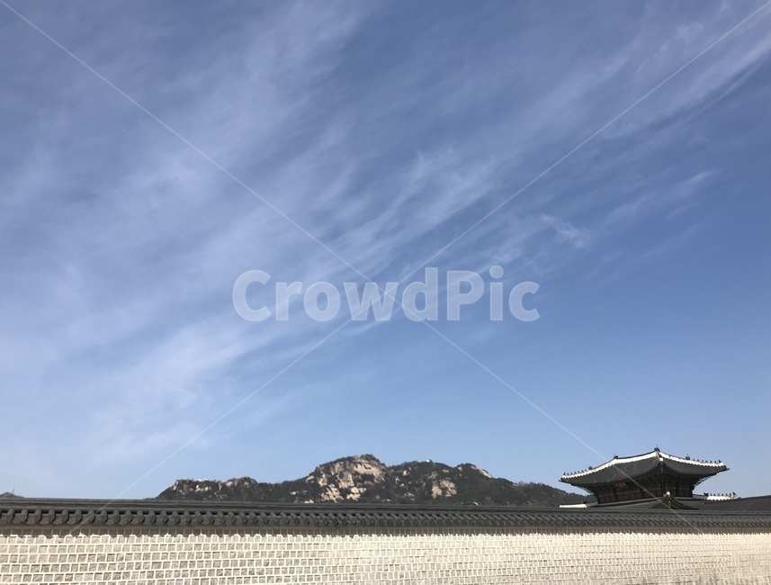 경복궁,돌담,하늘,산,gyeongbokgung,한국전통,한국문화,korean traditional,korean culture,랜드마크,landmark,tourist attraction,한국랜드마크,한국관광지,한국명소,korea landmark,korea tourist attraction