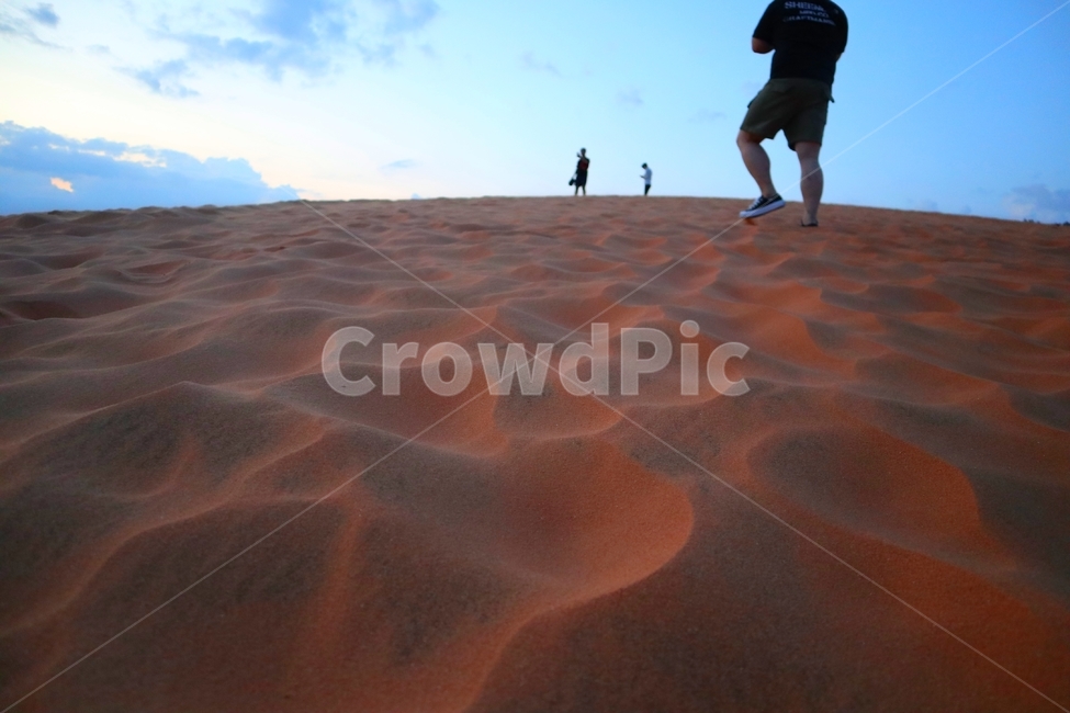 베트남,무이네,사막,모래,발자국,언덕,인물,하늘,sand,person,desert,sky,muine,vietnam,footprint