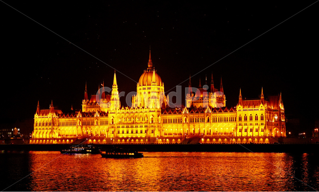 국회의사당,부다페스트,헝가리,야경,도나우강,budapest,hungary,nightview,river,풍경,landscape,야경,밤,풍경,nightscape,night,landscape,랜드마크,landmark,tourist attraction,해외,외국,세계,foreign,oversea,world,세계랜드마크,해외랜드마크,외국랜드마크,world landmark,world tourist attraction,건축물,건물외관,exterior,building,structure,architecture,construction
