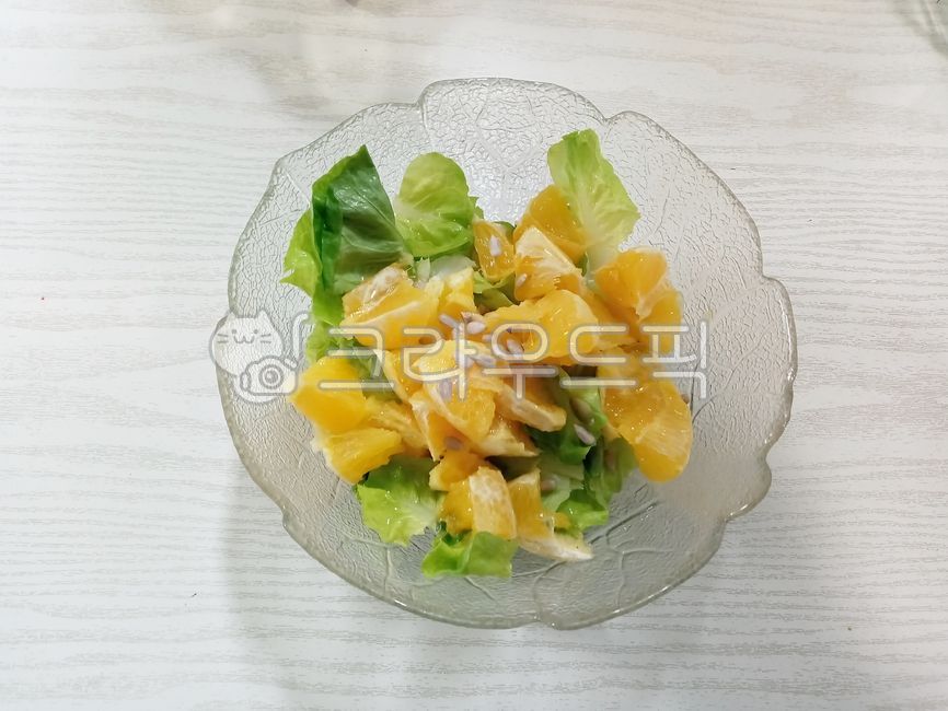 샐러드,오렌지샐러드,과일샐러드,채소,채식,건강식,food,음식,plate,그릇,salad,orangesalad,healthyfood,veganfood