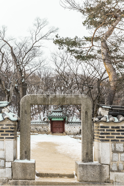 불로문,석조물,고궁,문화유산,전통,돌담,겨울,계절,winter,season,한국전통,한국문화,korean traditional,korean culture,건축물,건물외관,exterior,building,structure,architecture,construction