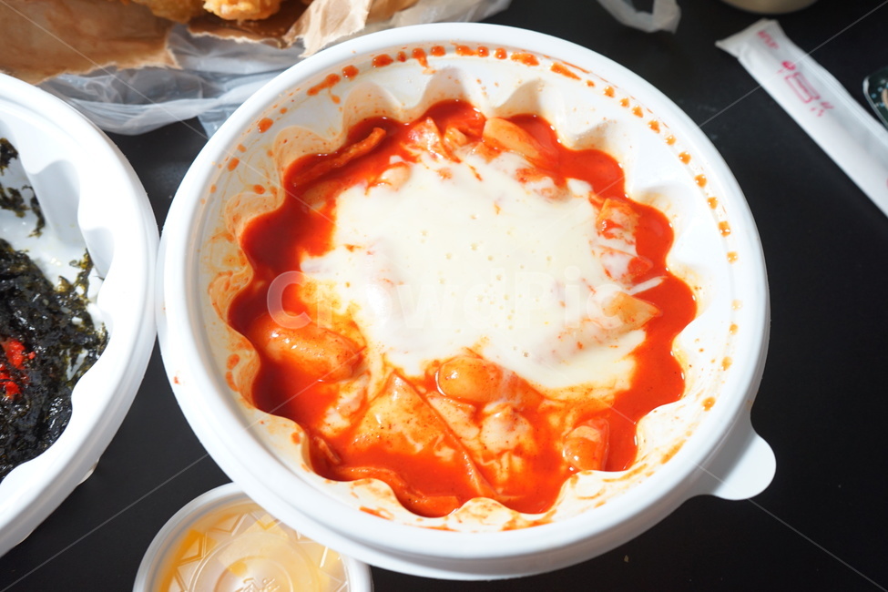 떡볶이,치즈떡볶이,빨간색음식,분식,분식점음식,음식,배달음식
