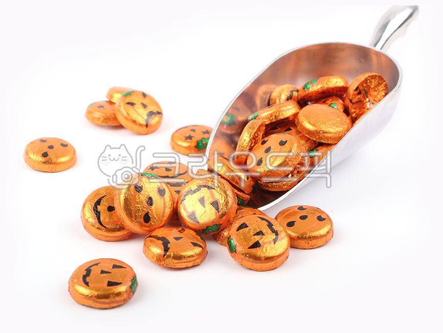 할로윈데이,할로윈,할로윈초콜릿,호박초콜릿,할로윈선물,트릭오트릿,halloween,chocolate,trickortreat,pumpkin