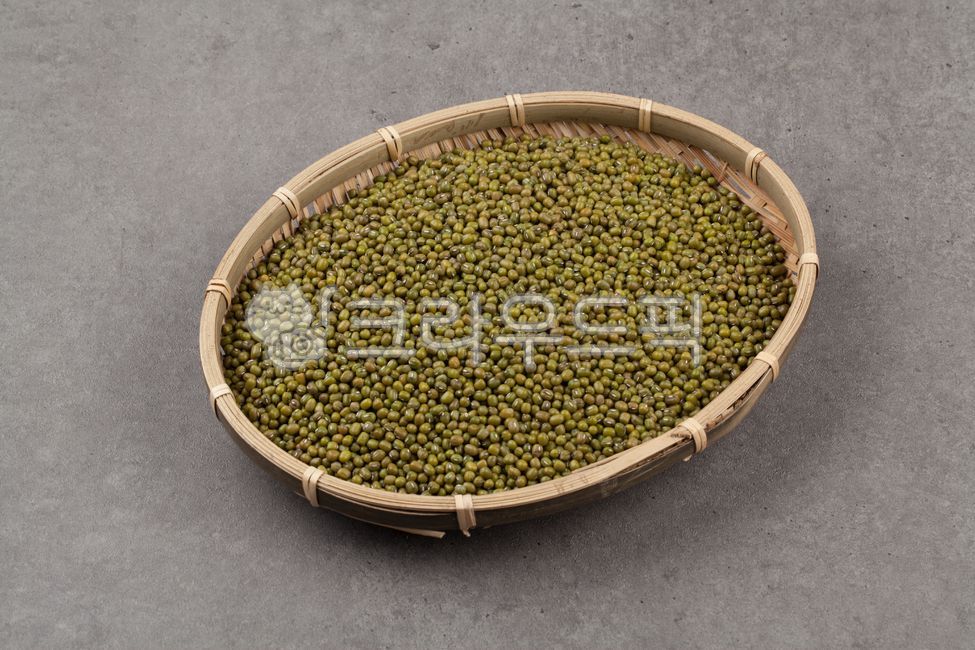 녹두,녹두전,빈대떡,곡식,잡곡,식품,음식,건강,식물,그릇,숟가락,mungbean,pancake,grain,multigrain,foodwind,food,health,healthfood,plant,bowl,spoon